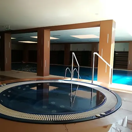 Гарсониера Hotel Borowez